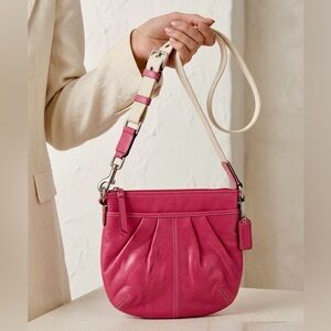 COACH Soho Vintage Pleated Leather Crossbody Bag Pink Y2K 2000s Barbiecore